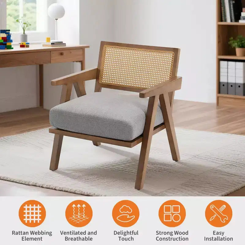 Poltrona Mid-Century da Fattoria, Poltrona in Legno con Schienale in Rattan e Cuscino in Lino, Beige