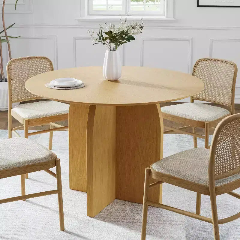 Tavolo da pranzo rotondo in legno massello 42x42, finitura naturale, gambe arcuate, 4 posti