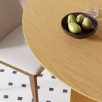 Tavolo da pranzo rotondo in legno massello 42x42, finitura naturale, gambe arcuate, 4 posti