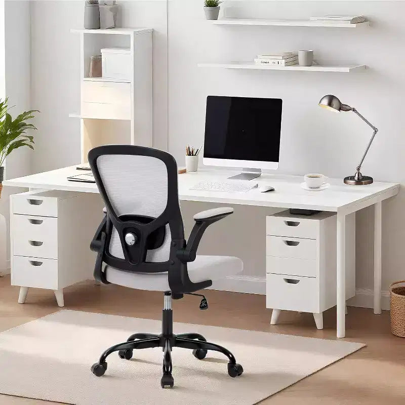 Sedia da ufficio ergonomica premium in rete grigio chiaro - Altezza regolabile, braccioli ribaltabili e supporto lombare - Comoda seduta girevole per casa, gaming e lavoro