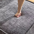 Divano a 3 posti a L senza struttura in ciniglia grigia con braccioli quadrati Karl Home | 279 cm L con pouf