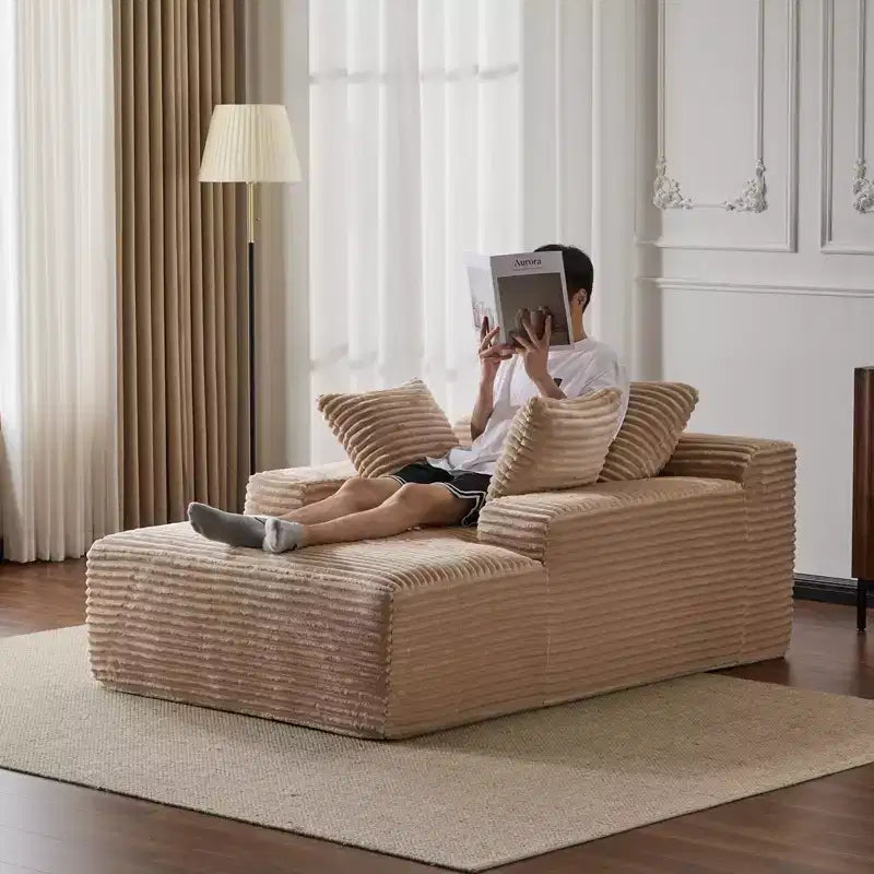 Divano Letto Chaise Lounge Moderno Oversize Okak con Braccioli e Cuscini Decorativi, Divano Futon Imbottito con Seduta Profonda per Soggiorno