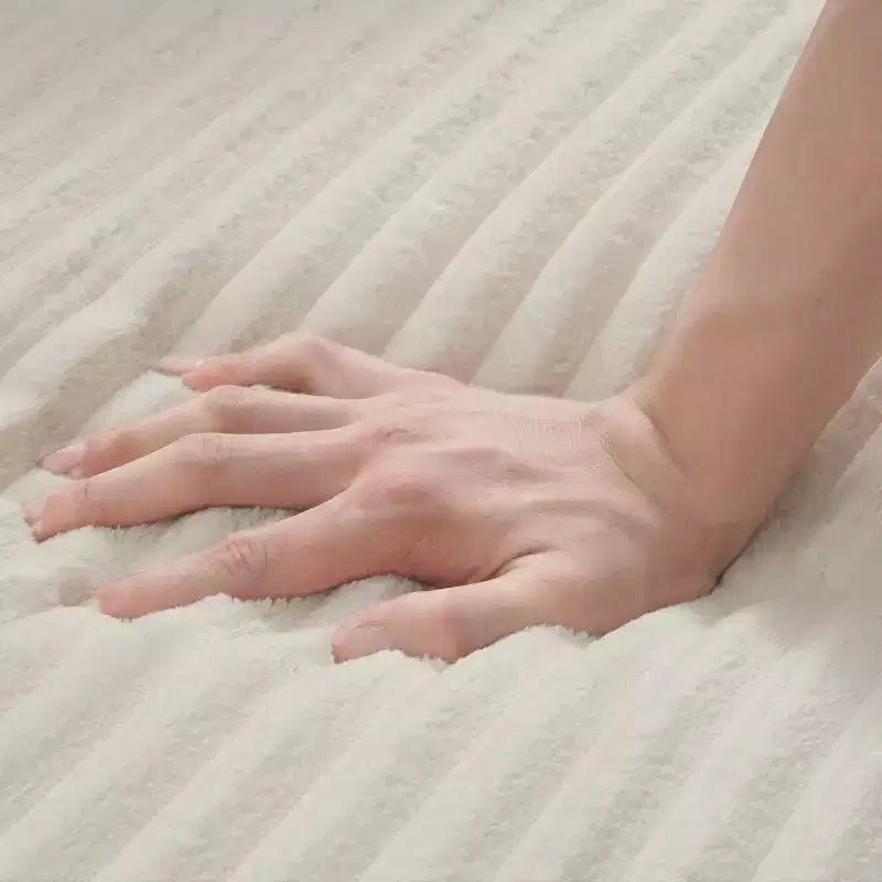 Divano componibile moderno Famapy – Comfort e stile per ambienti contemporanei. Divano letto in cotone compresso senza montaggio con chaise longue.