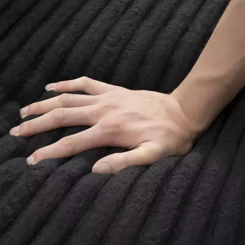 Divano componibile moderno Famapy – Comfort e stile per ambienti contemporanei. Divano letto in cotone compresso senza montaggio con chaise longue.