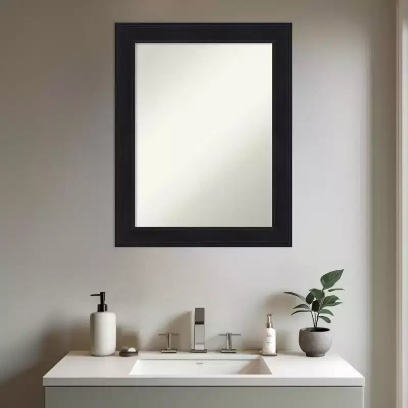 Specchio da parete per bagno con cornice nera non smussata, 18L x 24A pollici
