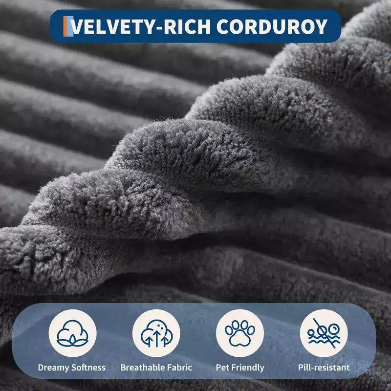 Poltrona Sdraio Oversize da Interno 61", Divano Senza Struttura Rivestito in Velluto a Coste, Comodo Divano Cloud Senza Struttura per 2 Persone, 4 Cuscini e Braccioli