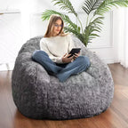 Pouf in morbida ecopelliccia con braccioli. Poltrona lounge con imbottitura in schiuma, comoda per camera da letto, soggiorno, lettura e gioco.