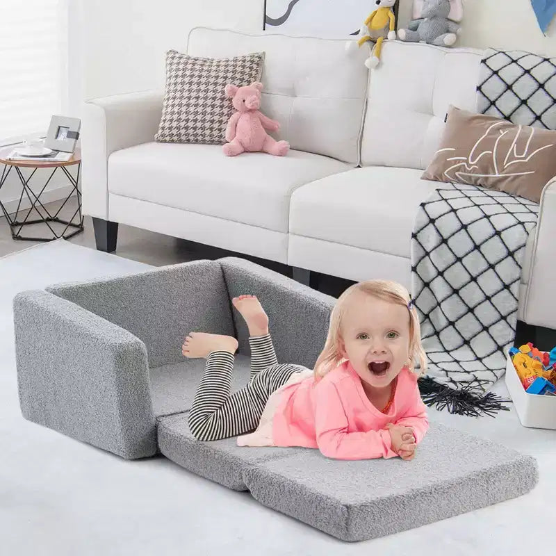 Divano convertibile 2-in-1 per bambini da Costway, divanetto pieghevole per bambini in grigio