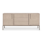 Modern Oak Veneer Buffet with Soft-Close Doors, 3 Drawers & Adjustable Shelves