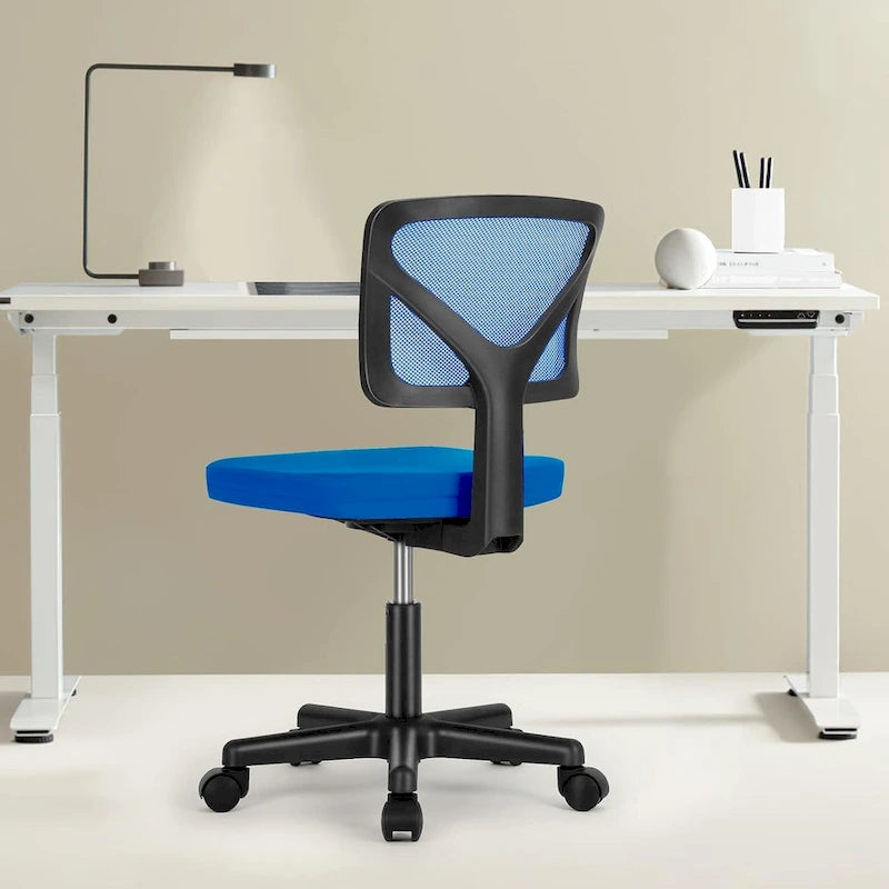 Comfy PU Leather Upholstered Office Chair, Home Desk Chair with Arms & Adjustable Swivel