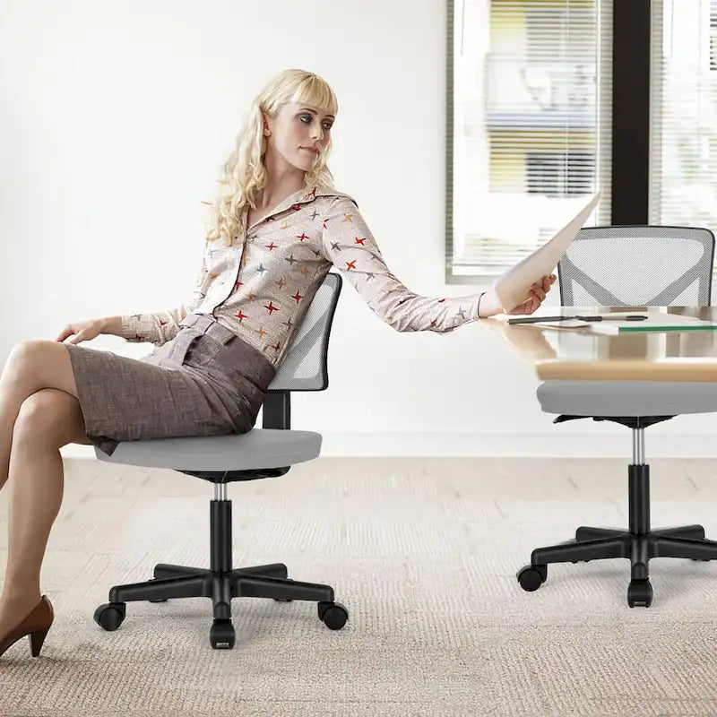Comfy PU Leather Upholstered Office Chair, Home Desk Chair with Arms & Adjustable Swivel